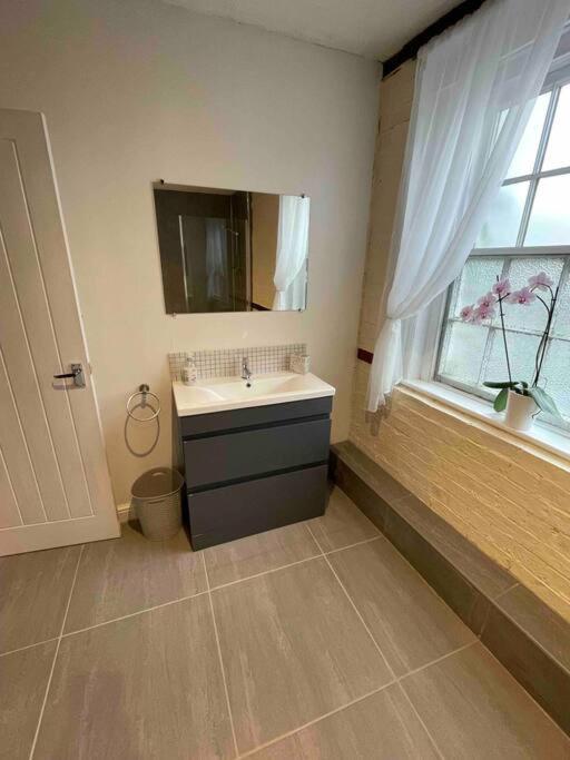 The Old Hay Barn - Games Room, Gym, Sleeps 8 Godmanchester Exteriér fotografie