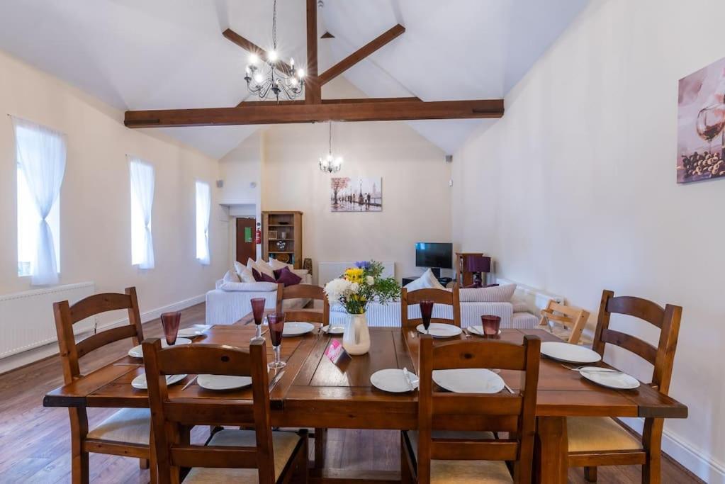 The Old Hay Barn - Games Room, Gym, Sleeps 8 Godmanchester Exteriér fotografie